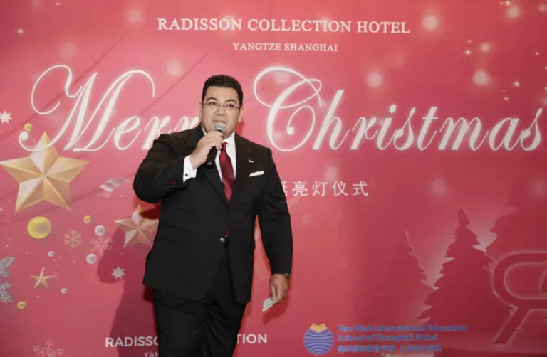 Magdy at hotels Christmas Lighting 2023