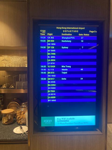 Complimentary Wi Fi access and plenty of Flight Information Screen Monitors