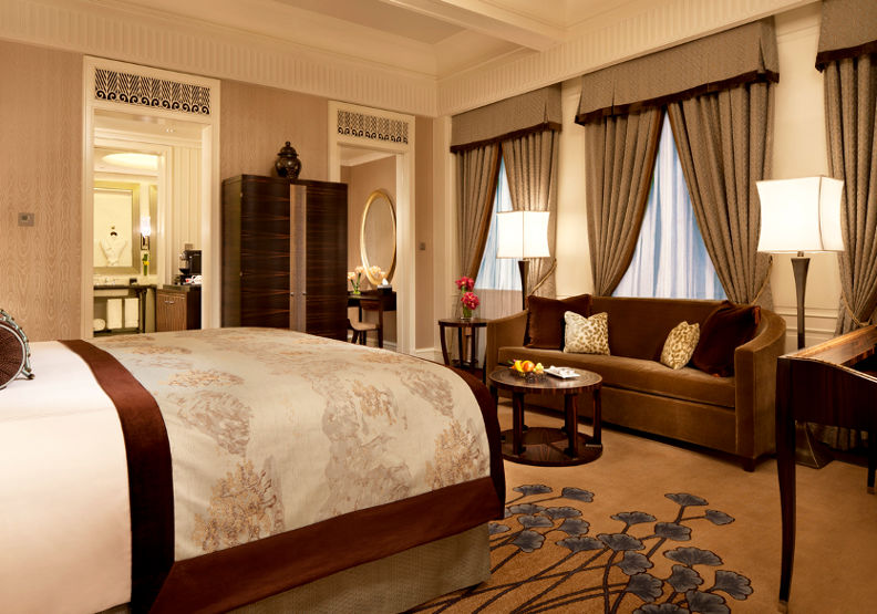 Fairmont Gold An entire floor dedicated to Fairmont Gold guest rooms and the exclusive Fairmont Gold Lounge