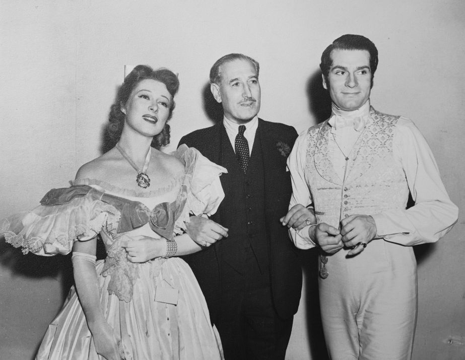 Sir Victor Sassoon with actor Laurence Olivier and actress Greer Garson