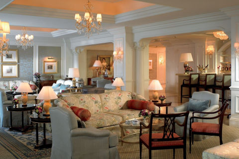 The Lobby Lounge is a ideal place for the Ritz Carlton traditional afternoon tea as well as co branding afternoon tea