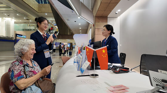 Two More Service Stations Open in Shanghai Airports