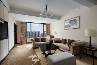 HI Chengdu Centry city 1 King Bed 1 Bedroom Suite Living and Dining 1